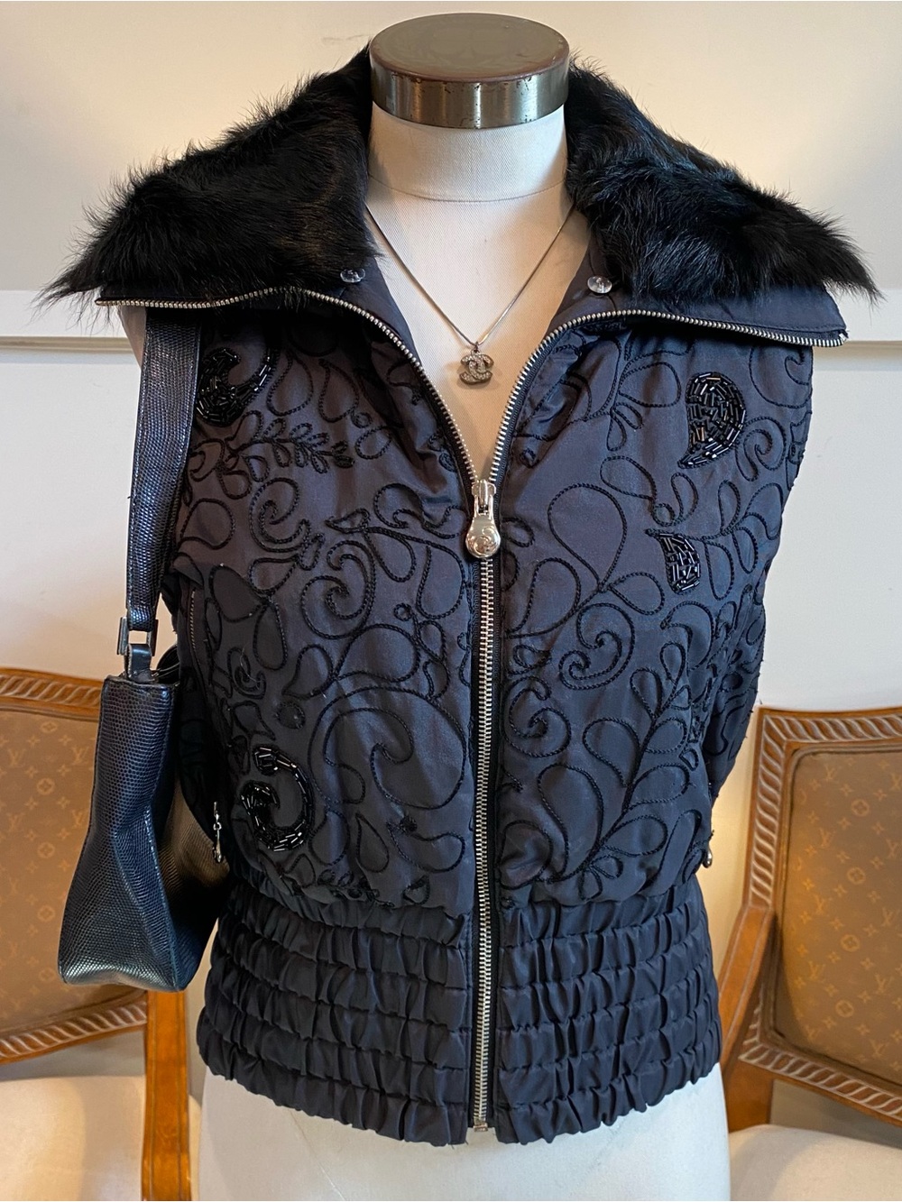 RARE Archival House of Deréon Black Beaded Vest L Detachable Rabbit Fur Collar
